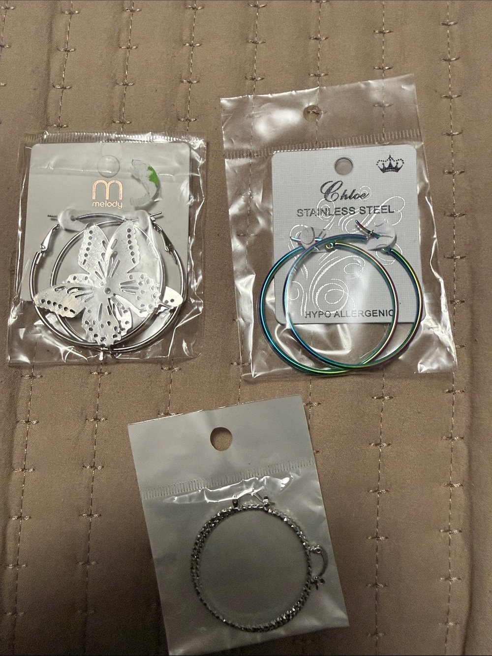 New bundle of hoop earrings.